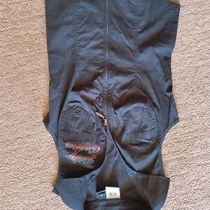 Black Sleeveless Zip-Up Vest